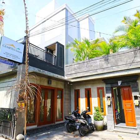 Hotel Gempita House Bali Legian Esterno foto