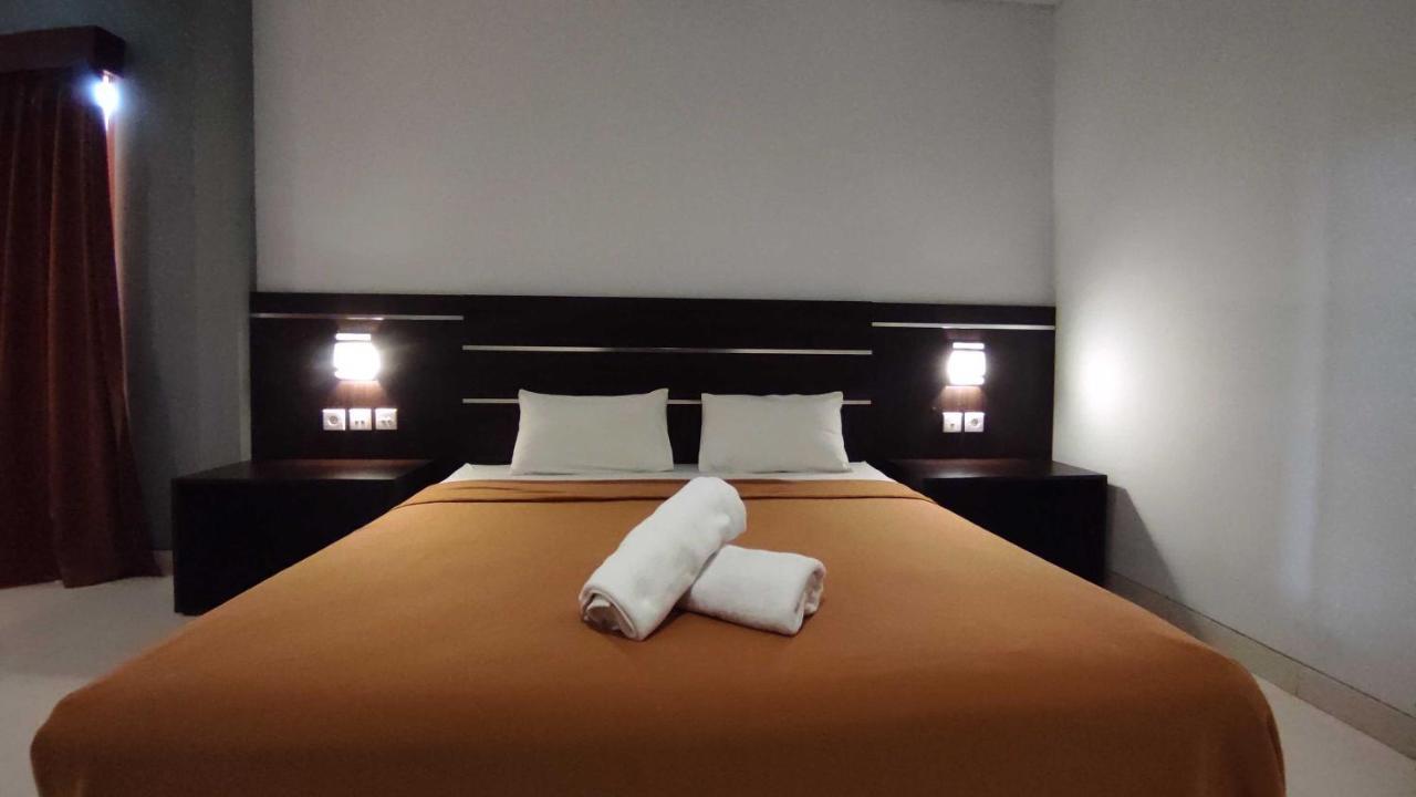 Hotel Gempita House Bali Legian Esterno foto