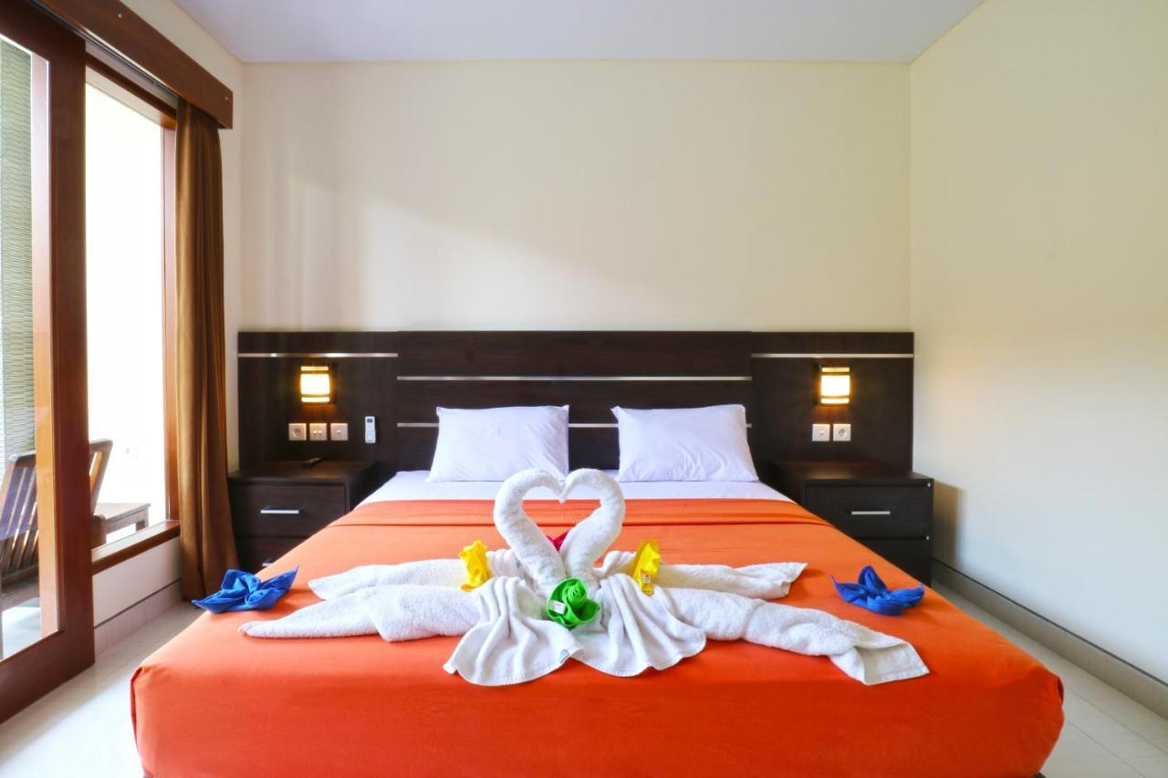 Hotel Gempita House Bali Legian Esterno foto